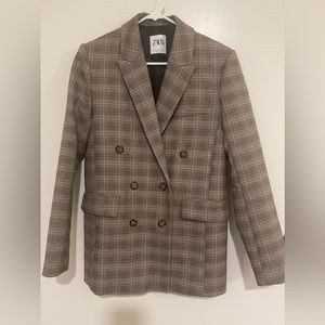 Size X-Small Zara checkered blazer